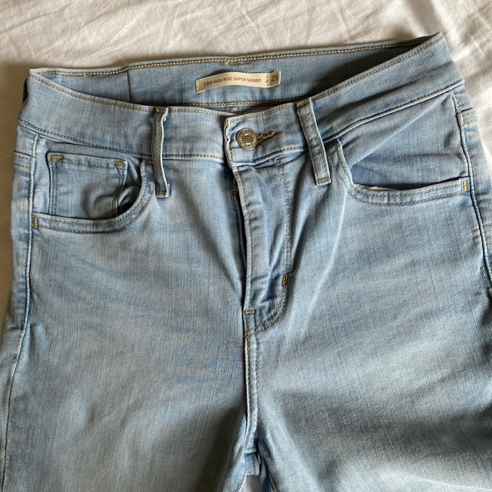 Levi’s 720 high rise super skinny